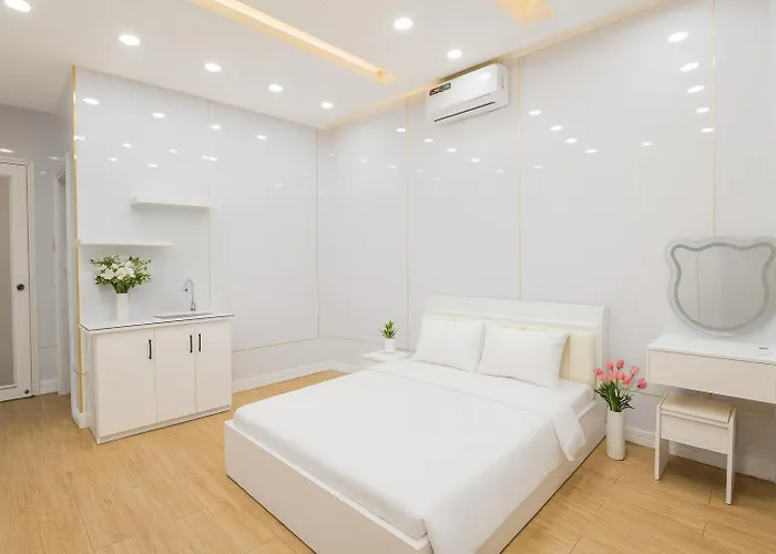 H2T Hotel VanHanhSmall